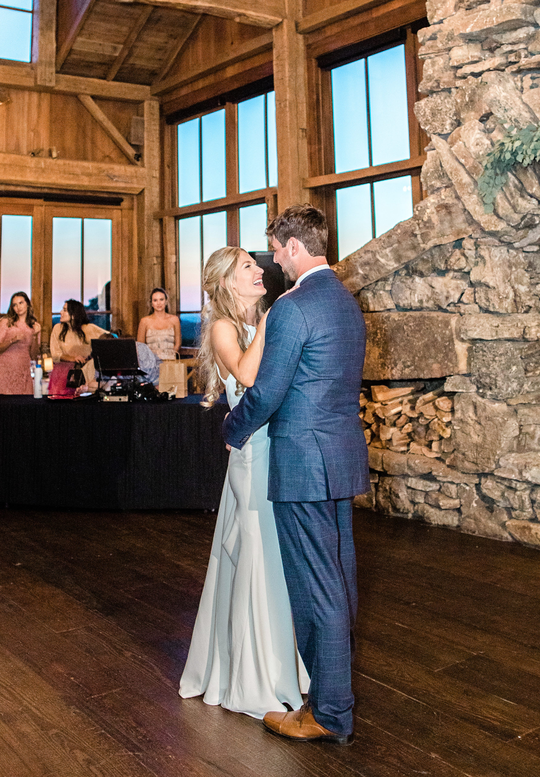 Bride and groom first dance at Annie's Barn, Top of the Rock wedding Venue photos taken by Tatyana Zadorin Photography