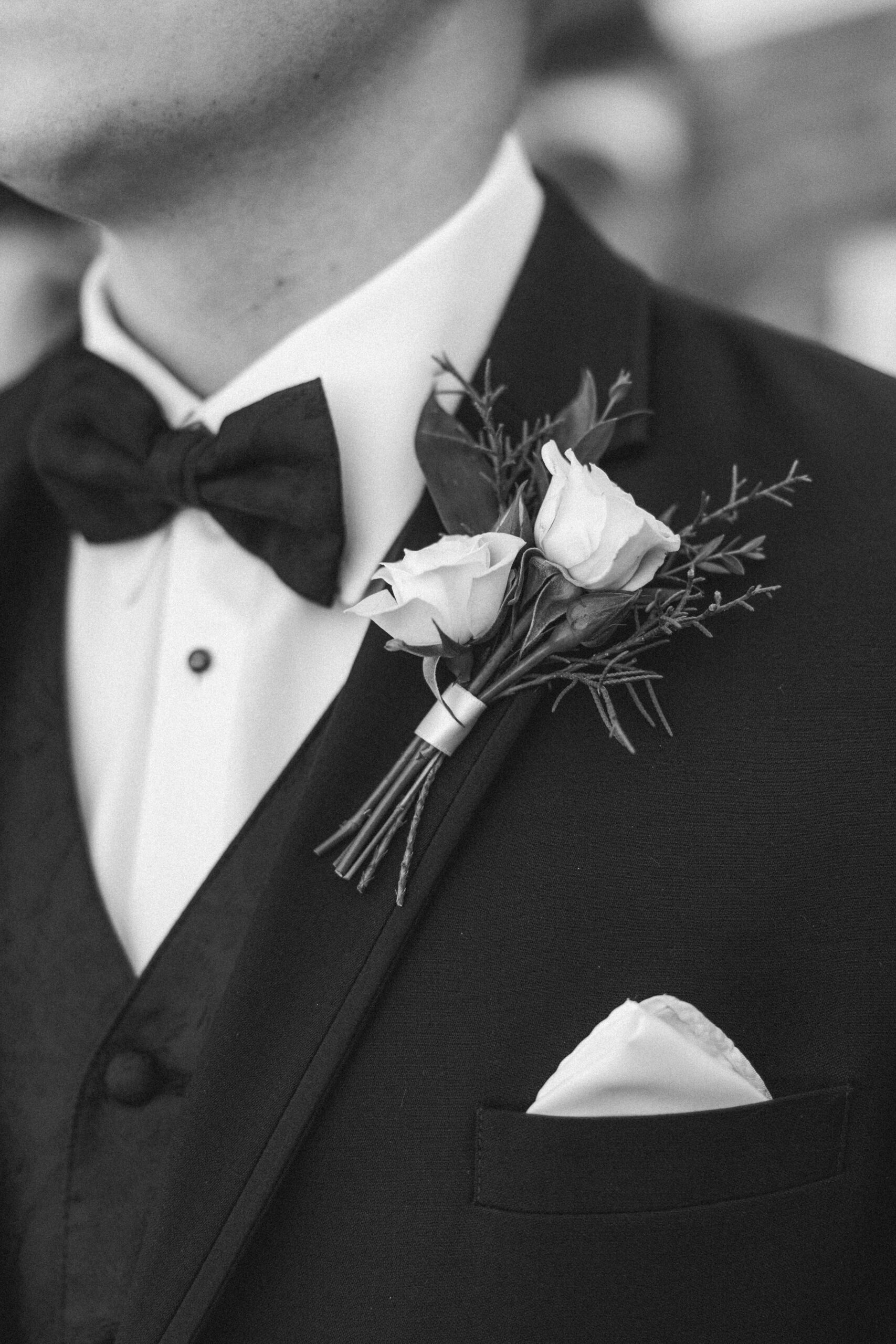 grooms wedding details, groom tie, grooms pocket silk
